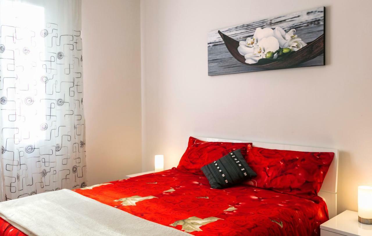 Bright House In Milanアパートメント エクステリア 写真