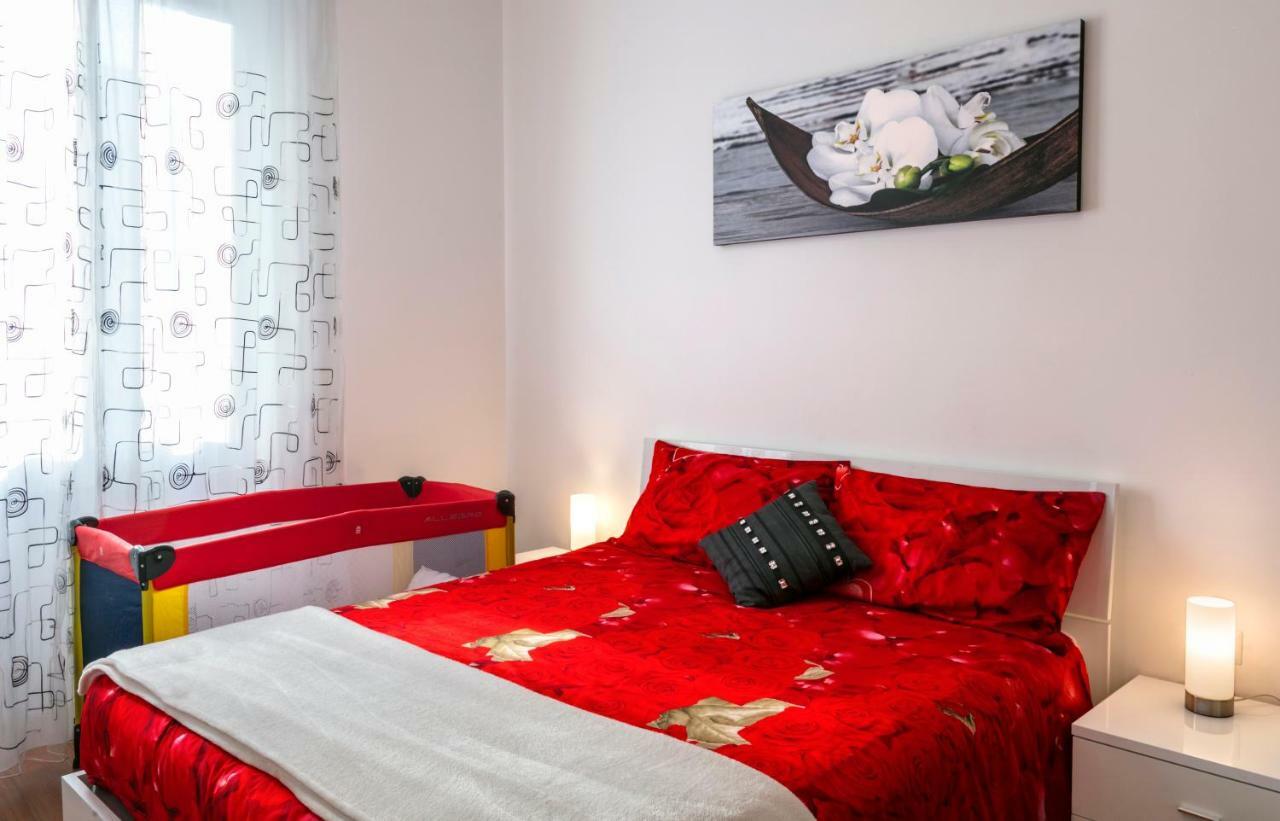 Bright House In Milanアパートメント エクステリア 写真
